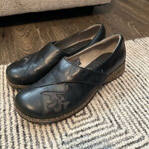 Women's Teva 6031 Ventura Strap Black Leather Clogs Shoes US Size 9 EUR 40